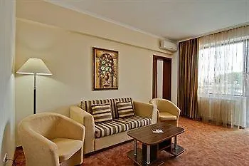 Siret Hotel 3*
