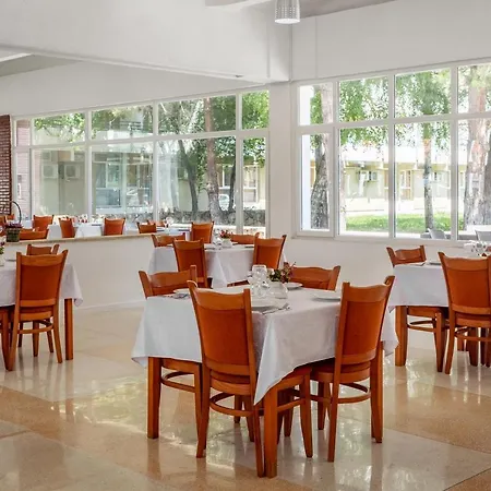 Siret Hotel 3*