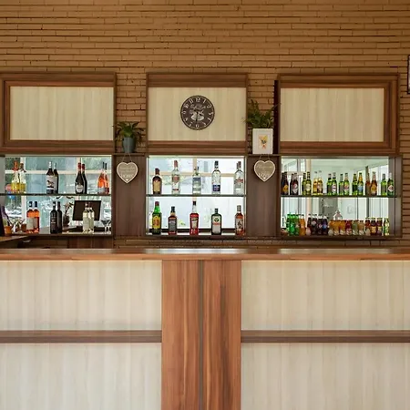 Siret Otel Saturn